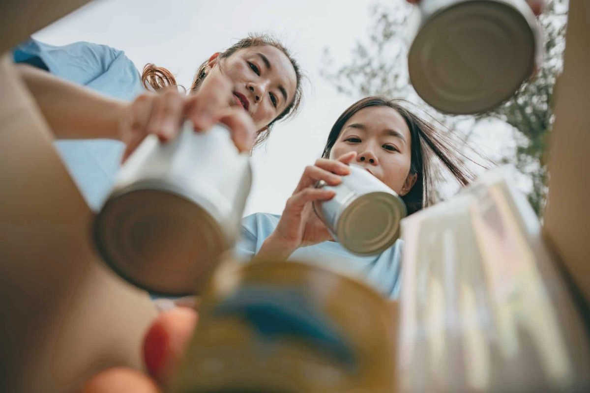 Building connections: Strengthening global ties through international volunteering the opportunity to contribute their Building connections: Strengthening global ties through international volunteering the opportunity to contribute their