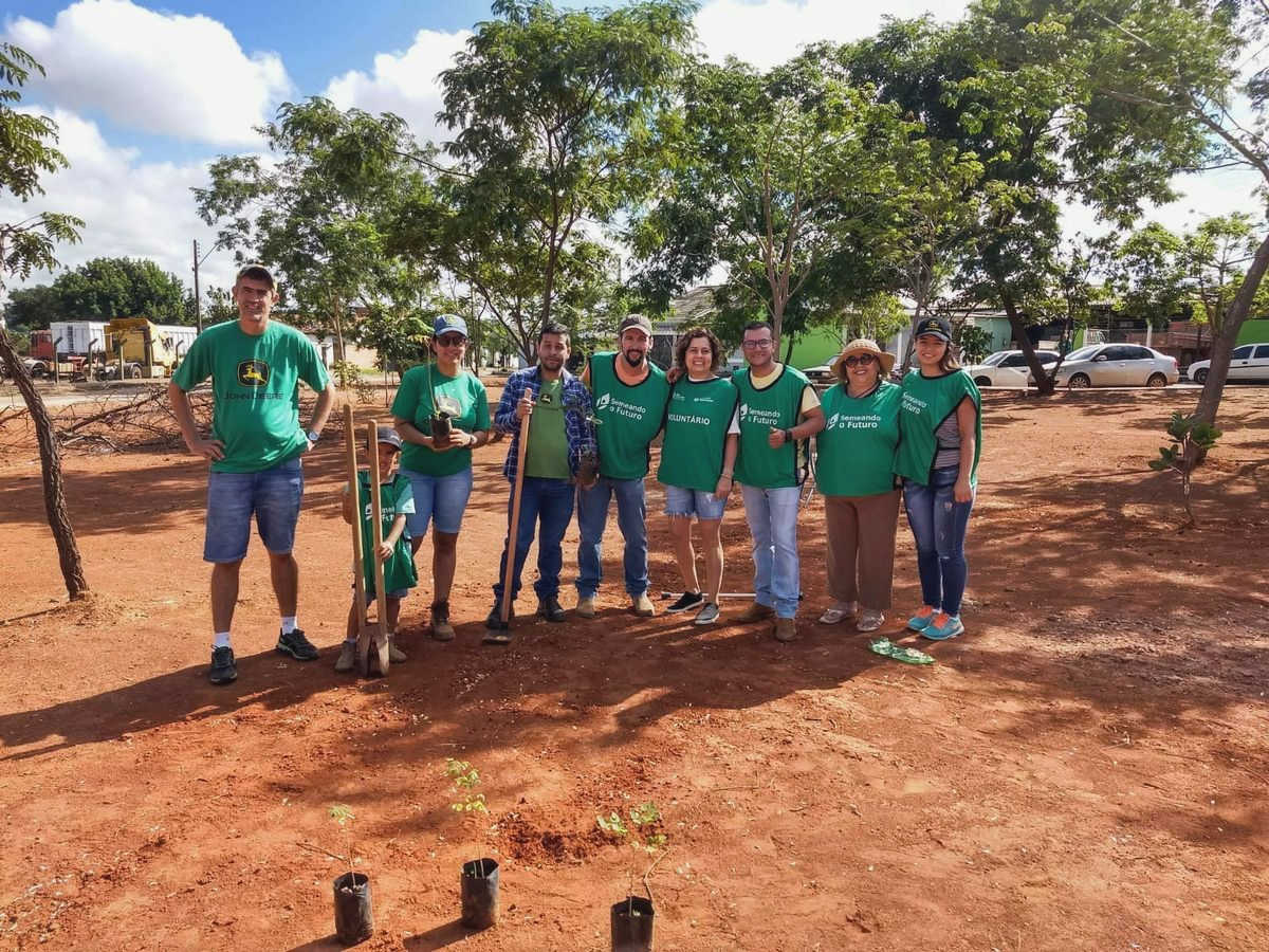 Empowering Individuals, Transforming Communities: The Impact of Local Volunteering in Civil Society those they may not have Empowering Individuals, Transforming Communities: The Impact of Local Volunteering in Civil Society those they may not have