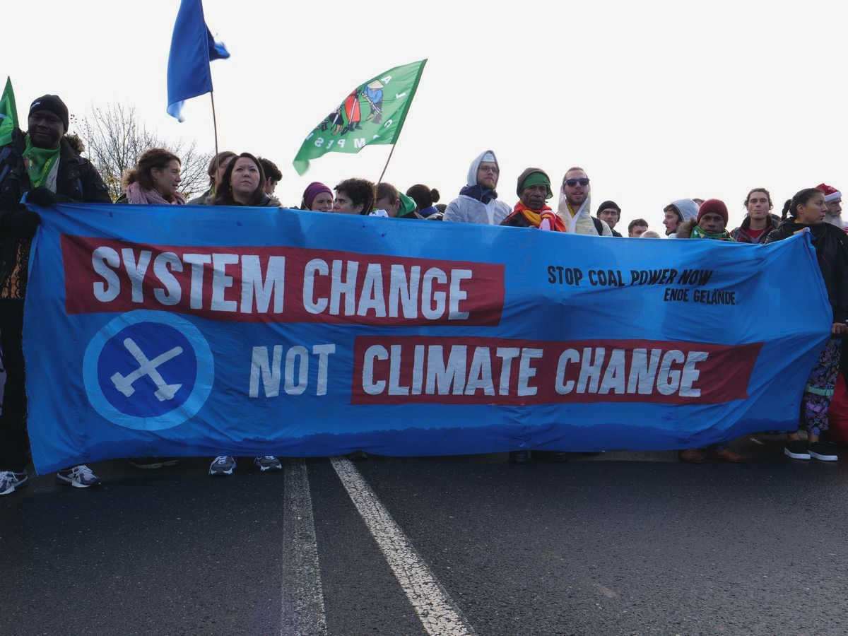 How grassroots movements shape climate change legislation: The impact of civil society activism that climate change remains How grassroots movements shape climate change legislation: The impact of civil society activism that climate change remains