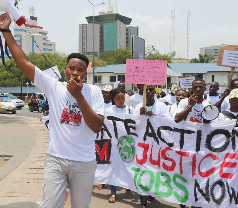 Strengthening the Connection Between Civil Society and Environmental Activism - The Key to Sustainable Change society to influence policy and